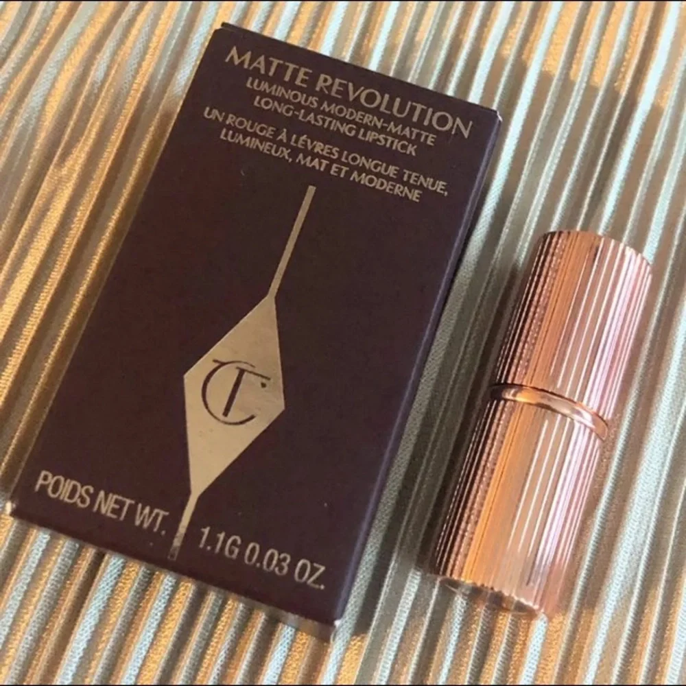 CHARLOTTE TILBURY MATTE LIPSTICK PILLOW TALK MEDIUM Mini